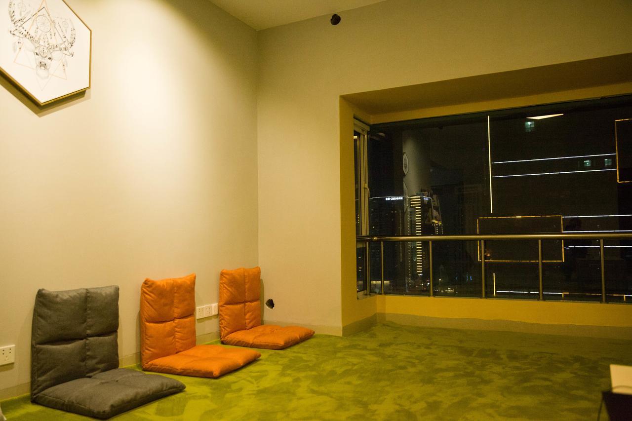 South Face Hostel Jinhu Branch Nanning Exteriör bild