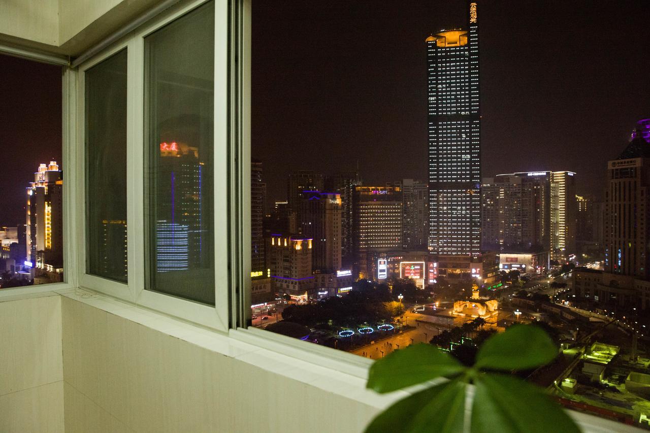 South Face Hostel Jinhu Branch Nanning Exteriör bild