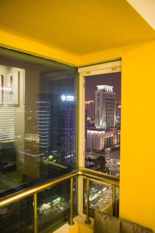 South Face Hostel Jinhu Branch Nanning Exteriör bild